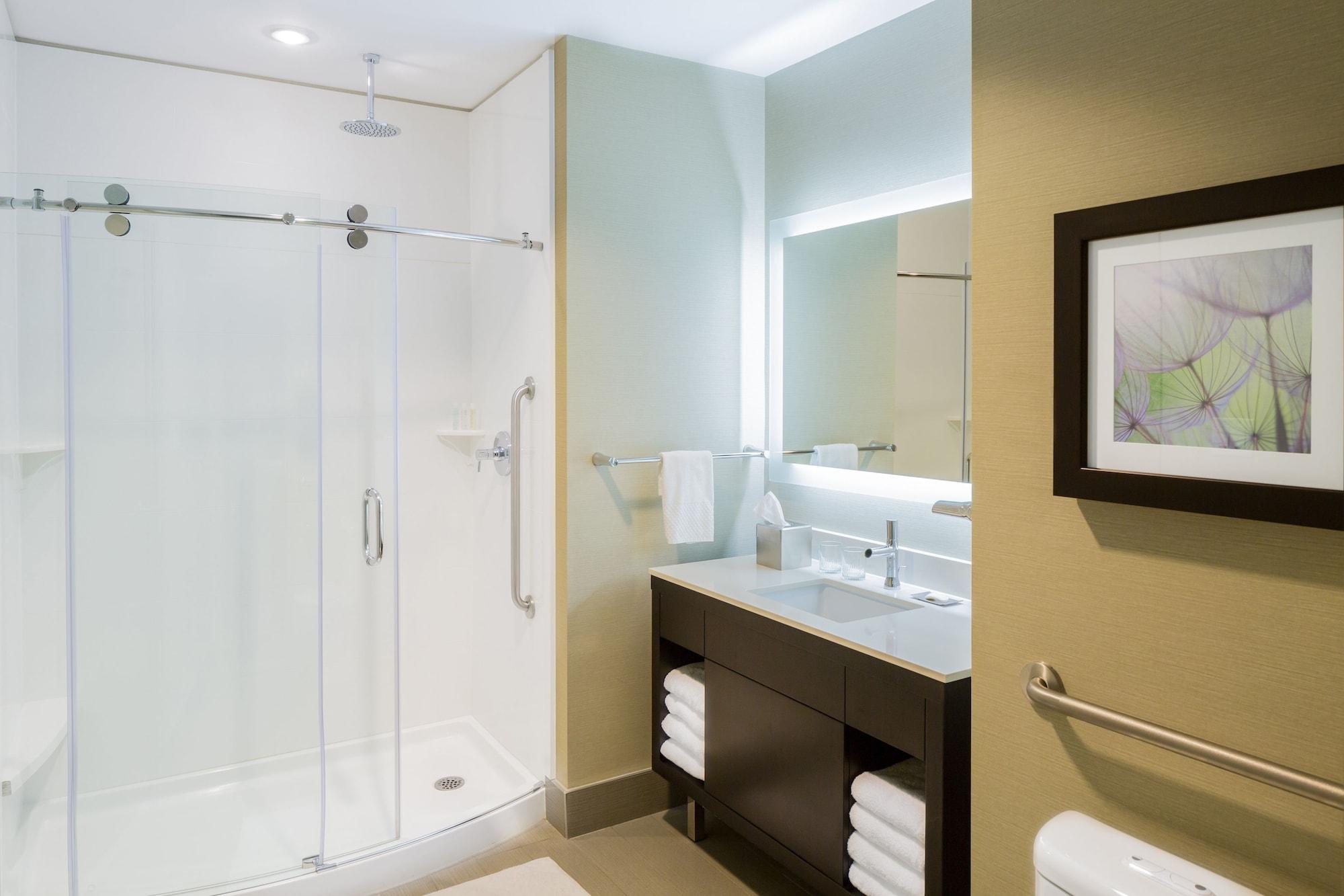 The Hollis Halifax - A Doubletree Suites By Hilton Exterior photo