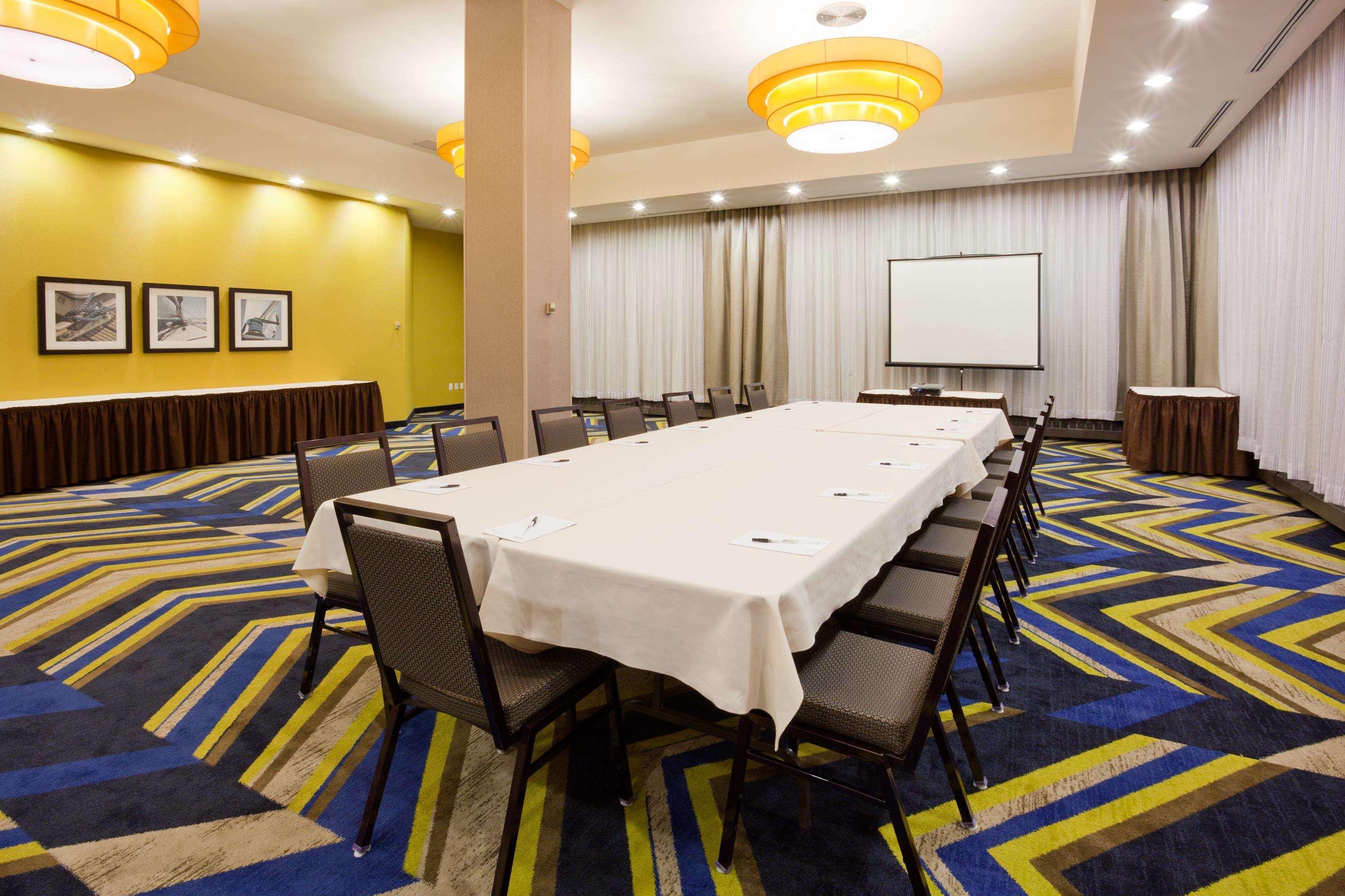 The Hollis Halifax - A Doubletree Suites By Hilton Exterior photo