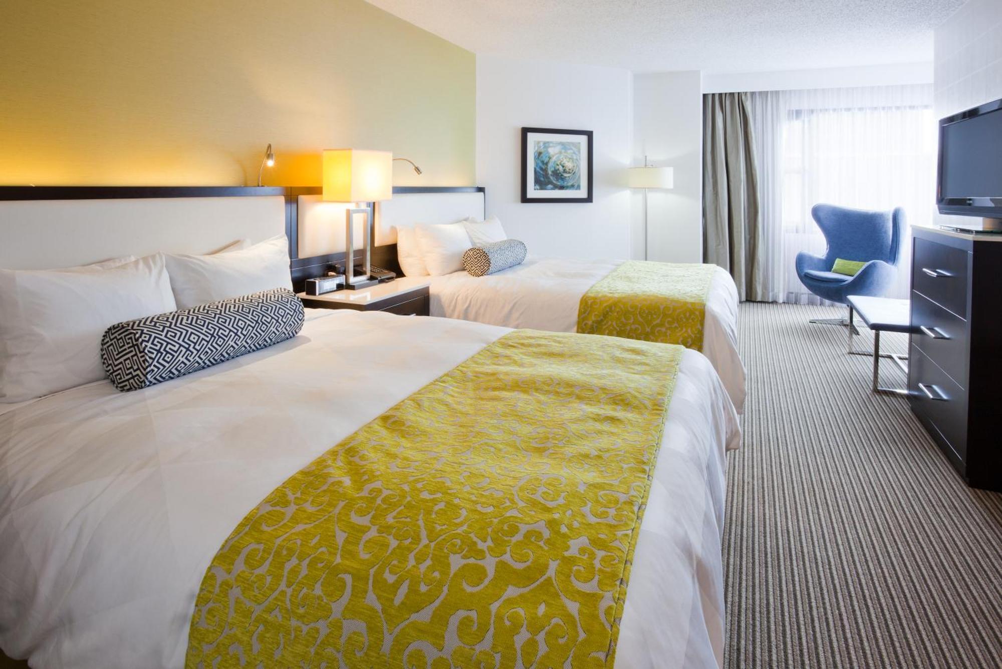 The Hollis Halifax - A Doubletree Suites By Hilton Exterior photo