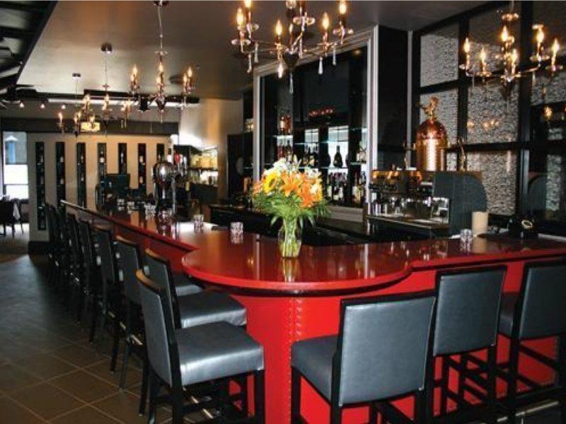 The Hollis Halifax - A Doubletree Suites By Hilton Exterior photo
